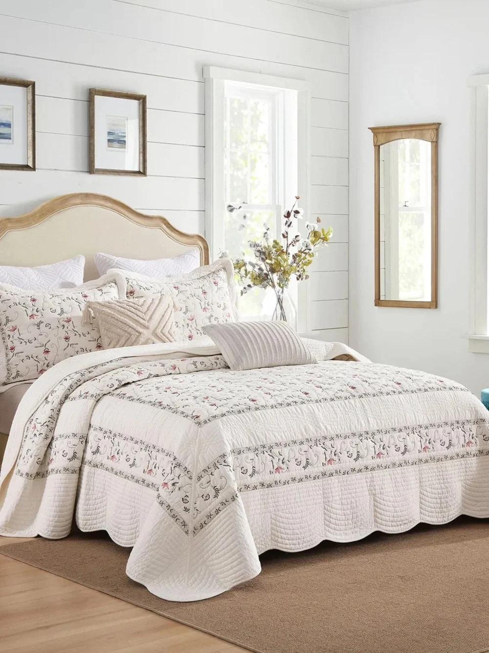 3 PIECE OVERSIZED 100% COTTON EMBROIDERED FLORAL QUILT BEDSPREAD